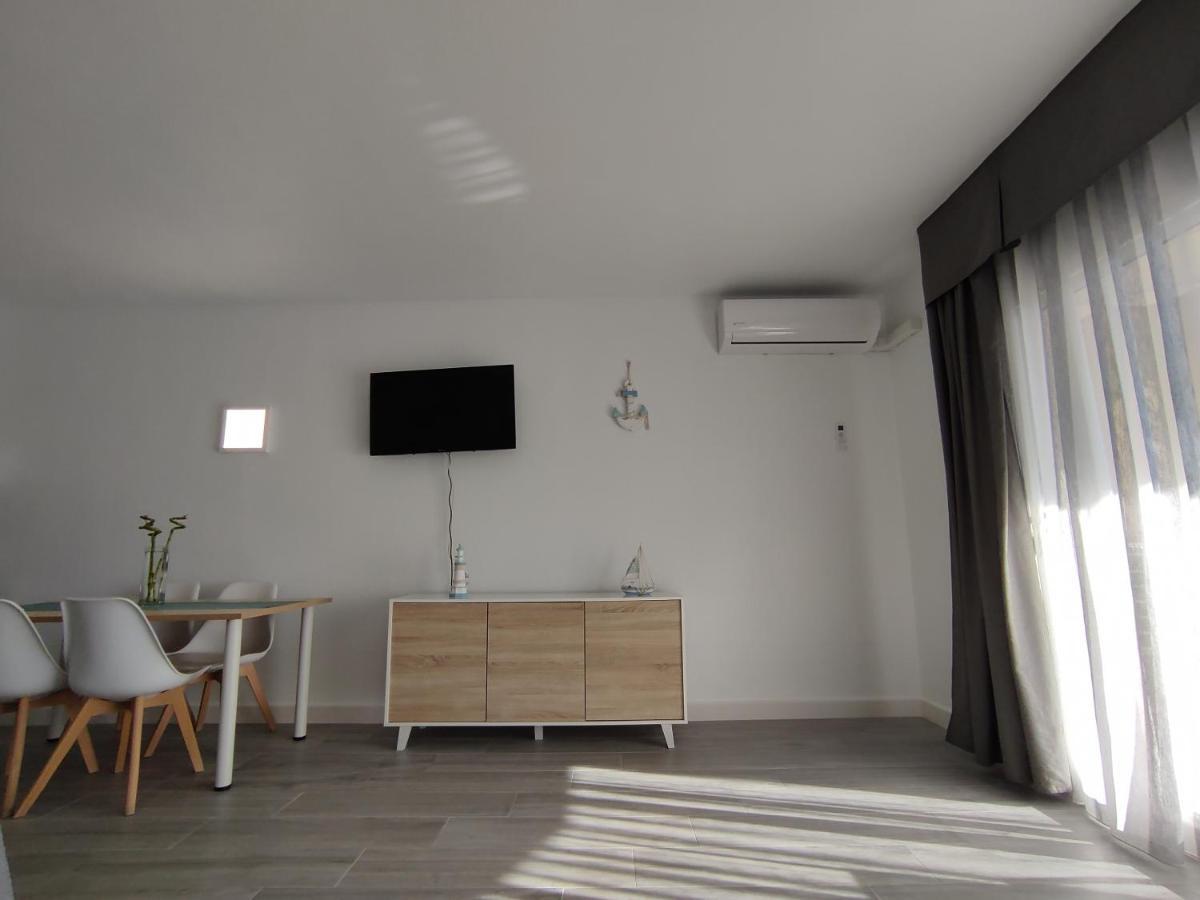 Estudio Benalbeach Primera Linea De Playa Benalmádena Exterior foto